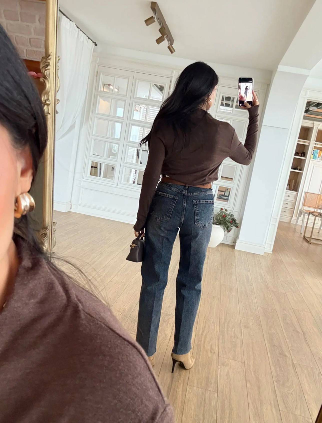 Tinted straight jeans
