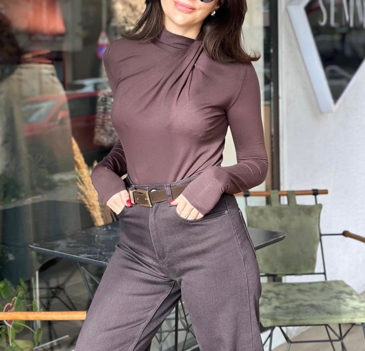 Coffee Basic blouse