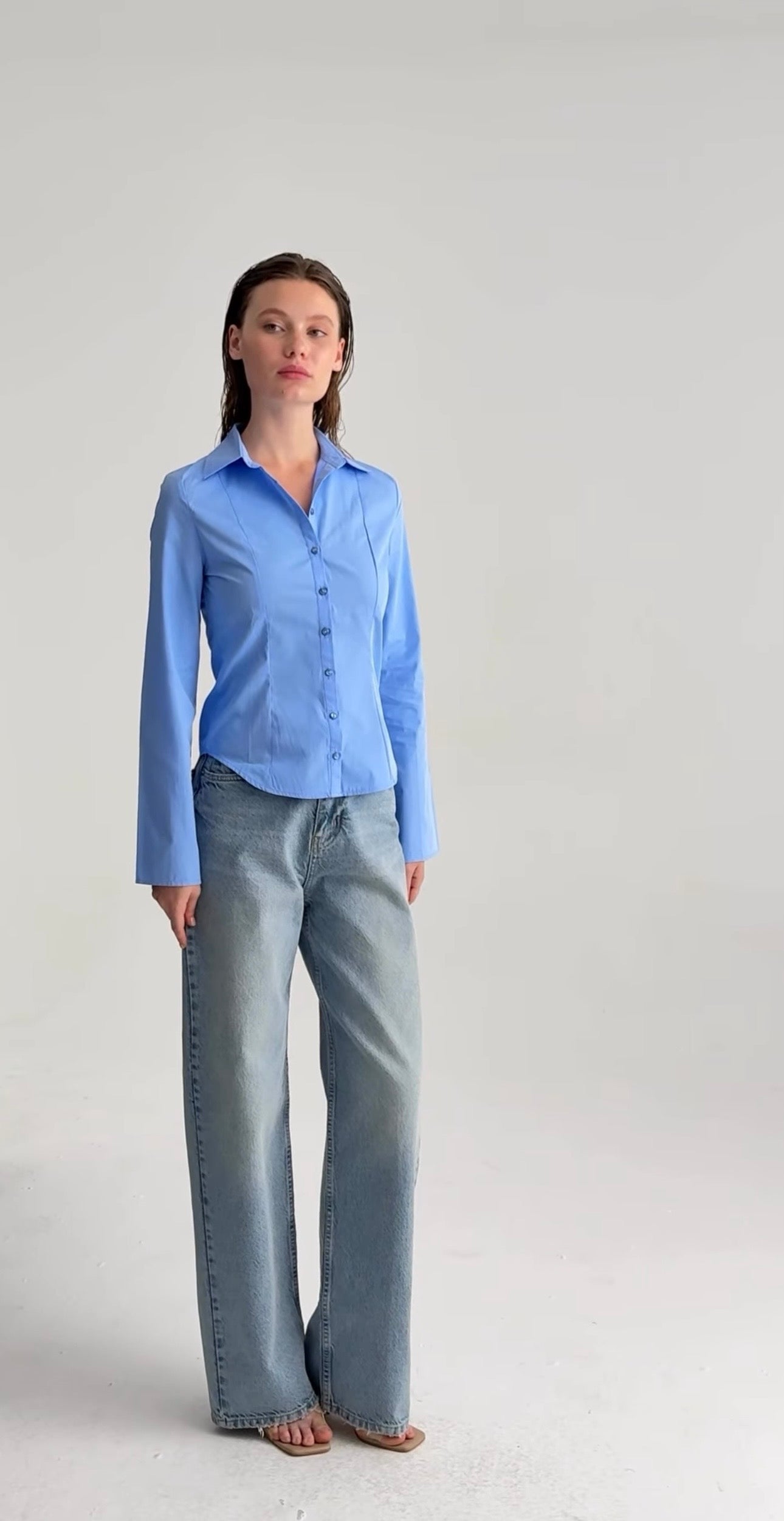 Blue tailored slim fit shirt