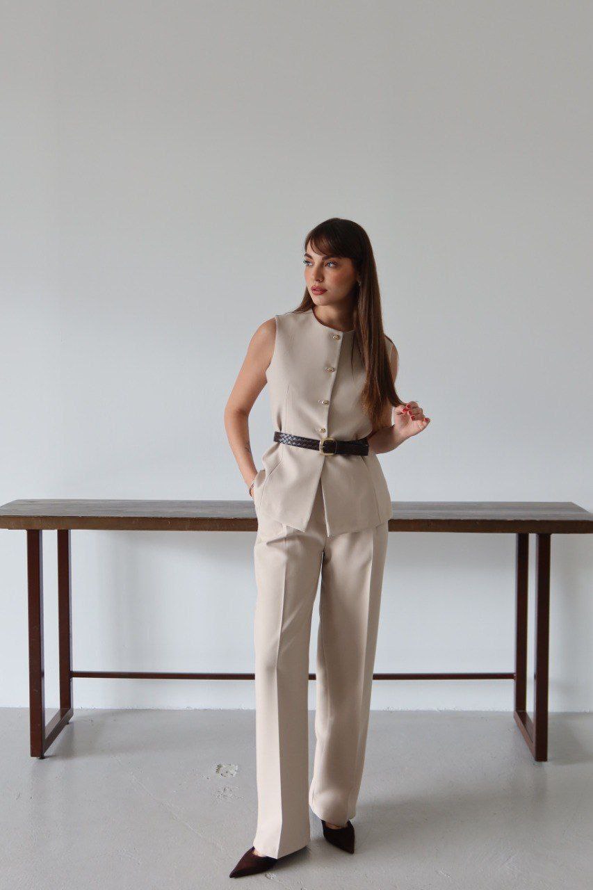Beige Valeria Set