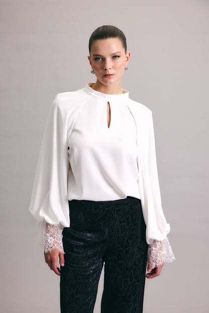 White Satin blouse with dantel
