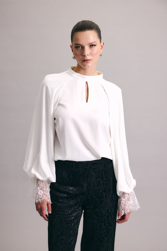 White Satin blouse with dantel