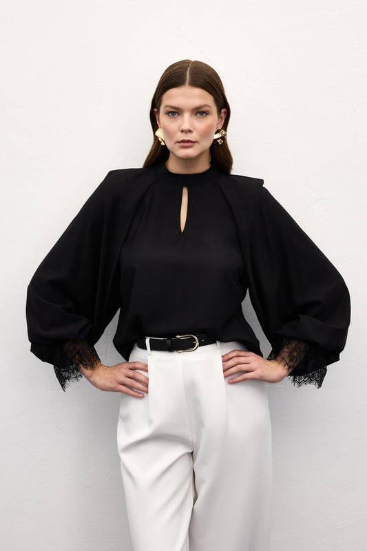 Black Satin blouse with dantel