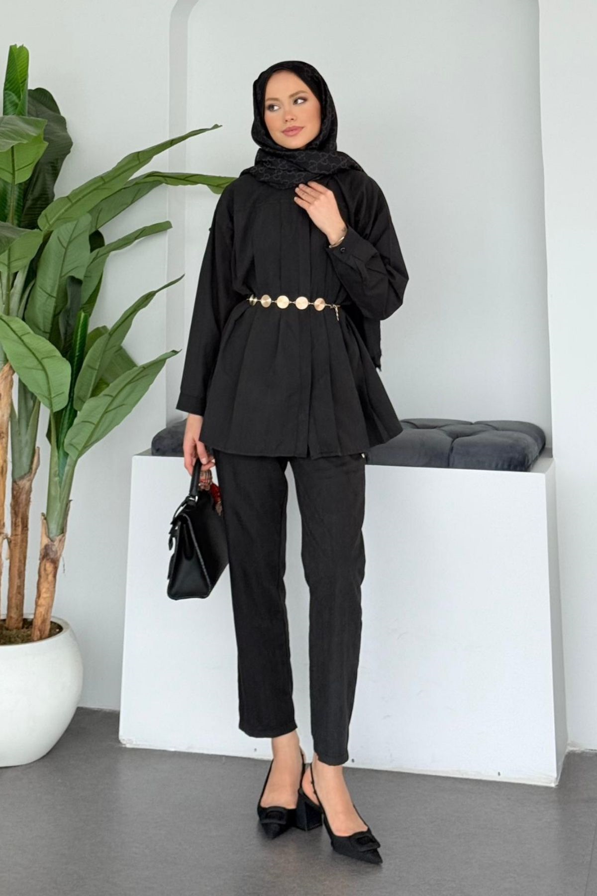 Black Joy Pleated Set